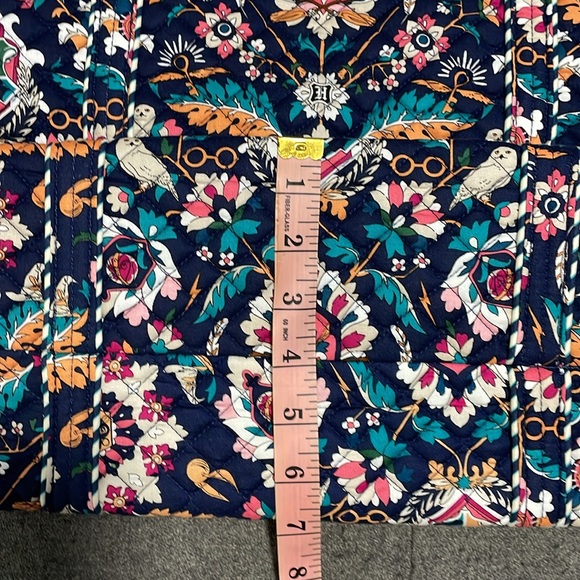 Vera Bradley Harry Potter tote, NWT - Picture 7 of 12